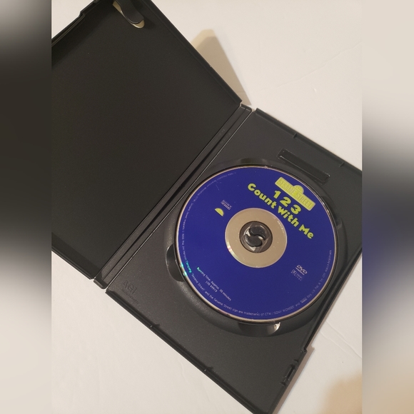 1999 SESAME STREET 1 2 3 Count with Me...Erie, Elmo and more DVD!! - Picture 2 of 6